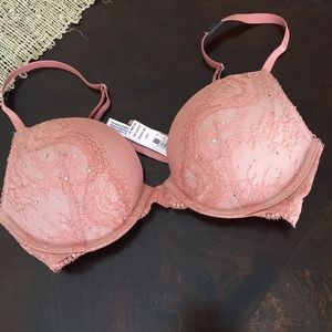NWT Victoria’s Secret Bra